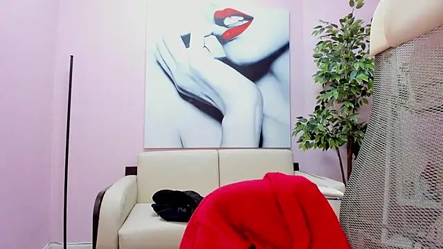 BattyMoll online show from February 13, 6:37 pm