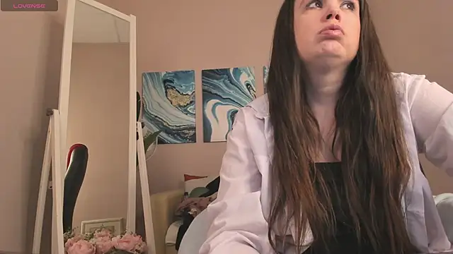 BattyMoll online show from March 17, 12:53 am