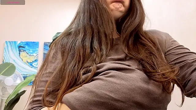 BattyMoll online show from October 26, 3:34 pm