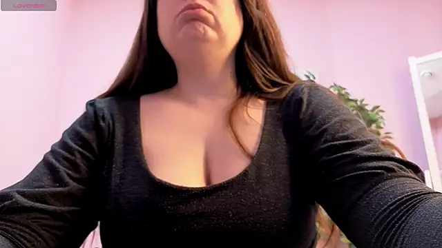 BattyMoll online show from March 21, 4:00 pm