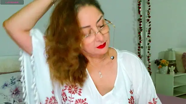 Snapshot of Tyana40 chatting on July 20, 1:13 am Tyana40 online show from July 20, 1:13 am