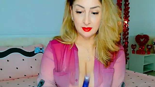 Tyana40 online show from February 12, 2:24 am