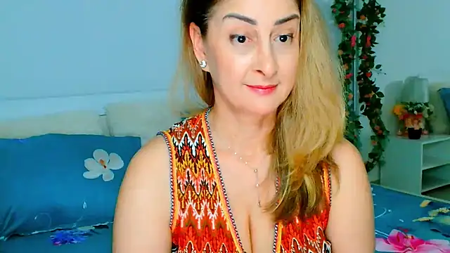 Tyana40 online show from March 19, 5:41 am