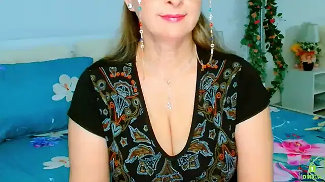 Tyana40 online show from March 21, 2:28 am