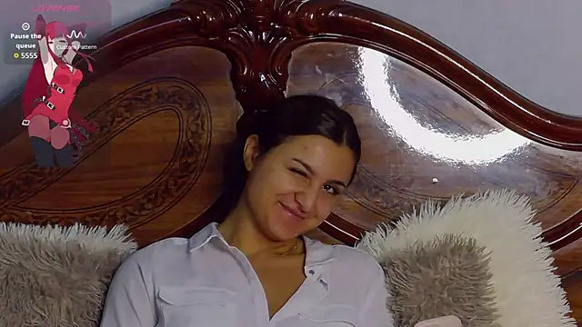 Snapshot of NicolePlay chatting on September 19, 4:49 am NicolePlay online show from September 19, 4:49 am