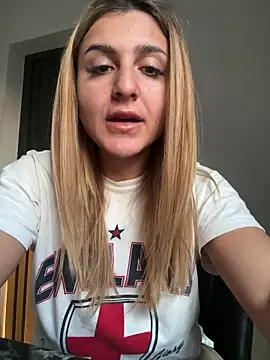 NicolePlay online show from March 17, 4:59 am