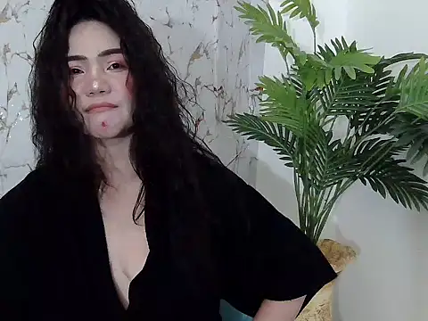 SweetAsianAss online show from December 20, 4:15 am