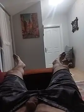 Snapshot of Aykut1990 chatting on November 12, 4:11 pm Aykut1990 online show from November 12, 4:11 pm