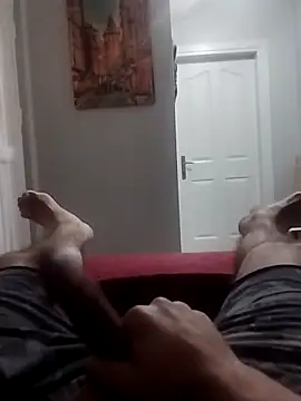 Snapshot of Aykut1990 chatting on October 25, 8:09 pm Aykut1990 online show from October 25, 8:09 pm