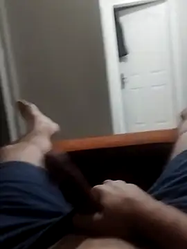 Snapshot of Aykut1990 chatting on October 16, 5:54 pm Aykut1990 online show from October 16, 5:54 pm