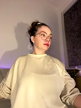 FemDom RubyKnightXXO online show from November 23, 7:02 pm