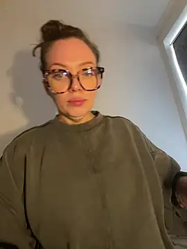 FemDom RubyKnightXXO online show from March 21, 4:33 pm