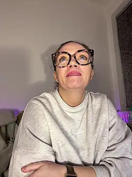 FemDom RubyKnightXXO online show from November 29, 5:35 pm