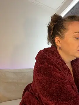 FemDom RubyKnightXXO online show from September 17, 1:57 pm