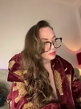 FemDom RubyKnightXXO online show from May 8, 8:01 pm