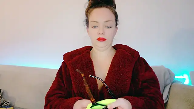 FemDom RubyKnightXXO online show from March 19, 12:04 am