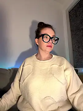 FemDom RubyKnightXXO online show from January 13, 8:02 pm