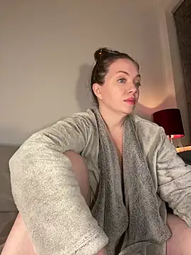 FemDom RubyKnightXXO online show from May 14, 10:18 pm
