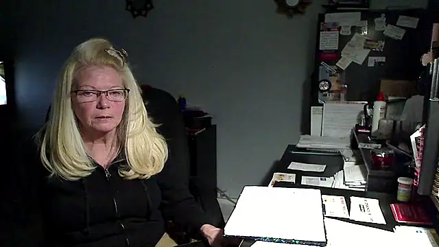 Snapshot of XTRAHORNYONE chatting on March 26, 11:57 pm XTRAHORNYONE online show from March 26, 11:57 pm