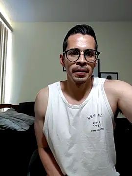 towers j online show from March 27, 8:43 pm