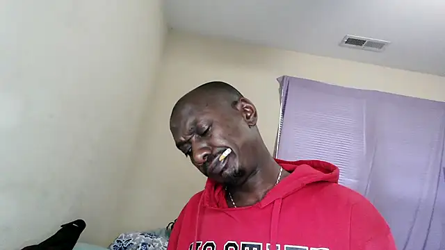 RinsingWood84 online show from March 12, 6:12 pm