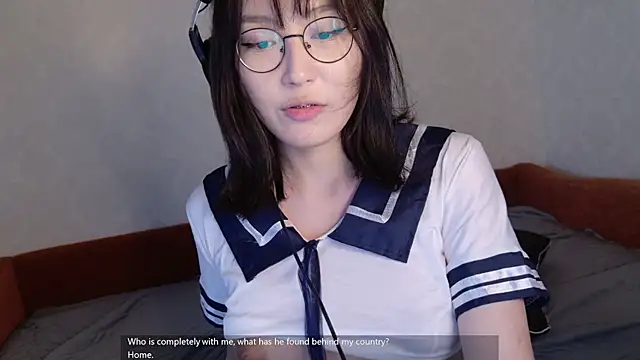 aliiiiiina online show from April 15, 3:38 pm