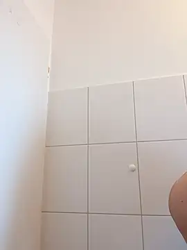 Katze22 online show from March 1, 11:10 am