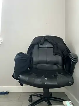 DancingLemonade online show from February 11, 9:03 pm