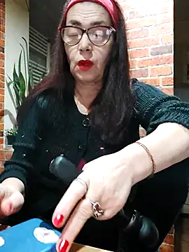 Snapshot of cristinatina chatting on October 15, 3:16 am cristinatina online show from October 15, 3:16 am