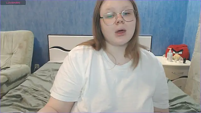 Snapshot of Touch_me_more_please chatting on March 10, 1:54 pm Touch me more please online show from March 10, 1:54 pm