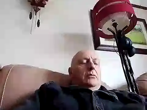 keeenn11 online show from February 11, 10:47 am