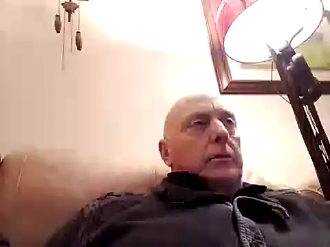 keeenn11 online show from February 15, 7:39 pm