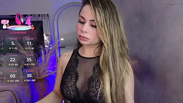 Angel Monrroe online show from December 17, 5:23 am