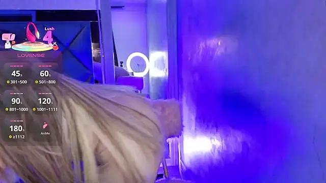 Snapshot of Angel_Monrroe chatting on November 12, 5:00 am Angel Monrroe online show from November 12, 5:00 am