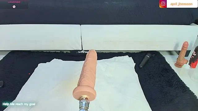 april jhonsson online show from February 12, 5:51 am