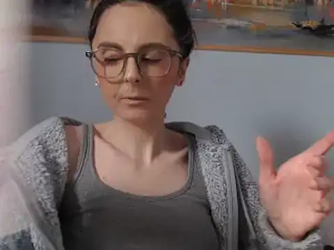 Snapshot of cleophee chatting on March 22, 10:28 am cleophee online show from March 22, 10:28 am