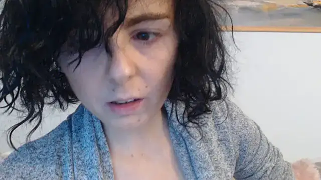 Snapshot of cleophee chatting on November 30, 8:04 am cleophee online show from November 30, 8:04 am