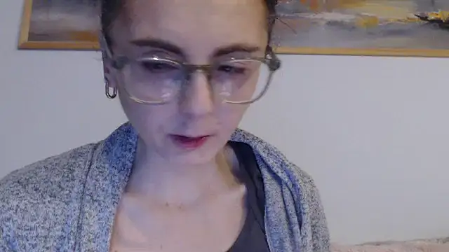 cleophee online show from December 20, 7:44 am