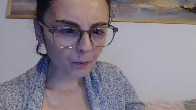 Snapshot of cleophee chatting on November 27, 6:58 am cleophee online show from November 27, 6:58 am