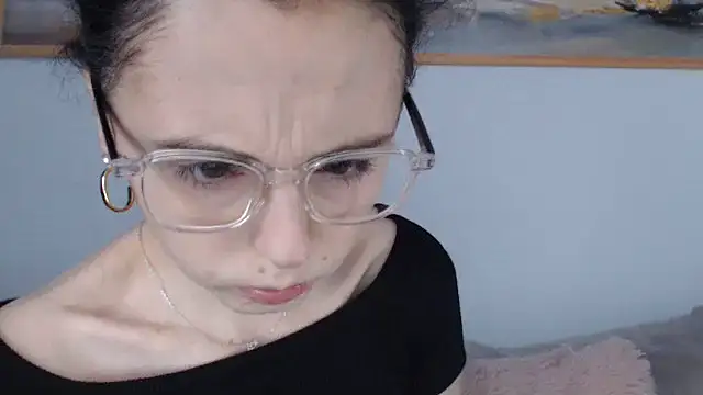 cleophee online show from April 9, 5:53 am