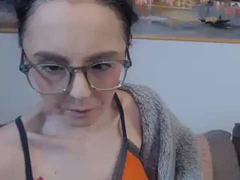 Snapshot of cleophee chatting on March 15, 7:42 am cleophee online show from March 15, 7:42 am