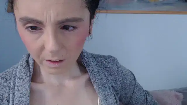 Snapshot of cleophee chatting on October 30, 7:17 am cleophee online show from October 30, 7:17 am