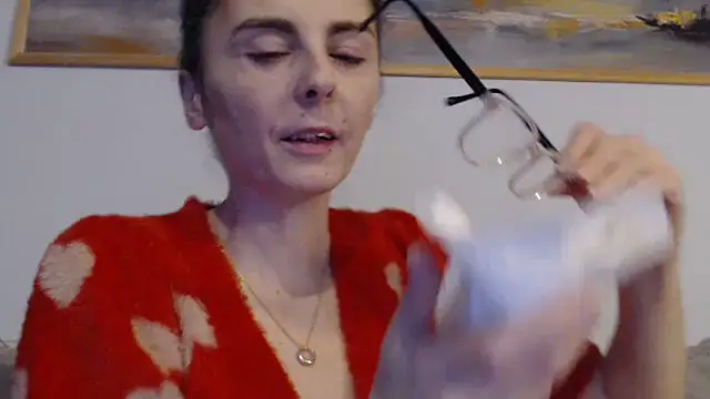 cleophee online show from February 24, 6:47 am