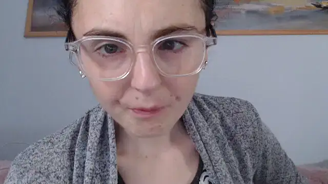 cleophee online show from April 16, 5:52 am