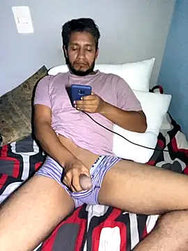 Snapshot of Darkdickhard chatting on November 10, 4:06 am Darkdickhard online show from November 10, 4:06 am