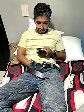 Snapshot of Darkdickhard chatting on October 23, 3:16 am Darkdickhard online show from October 23, 3:16 am