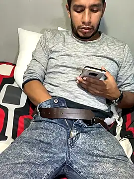 Snapshot of Darkdickhard chatting on October 20, 4:14 am Darkdickhard online show from October 20, 4:14 am