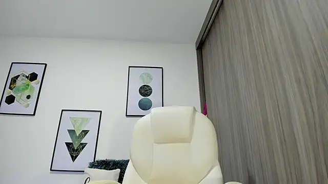 Paty37 online show from April 24, 12:45 am