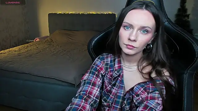  sweety ann online show from March 13, 6:23 pm