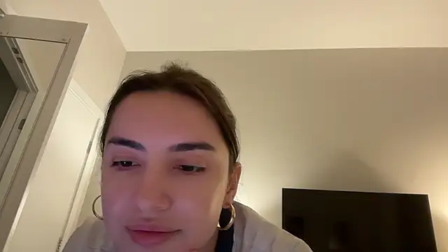 everybody loves pussy online show from December 19, 10:23 pm